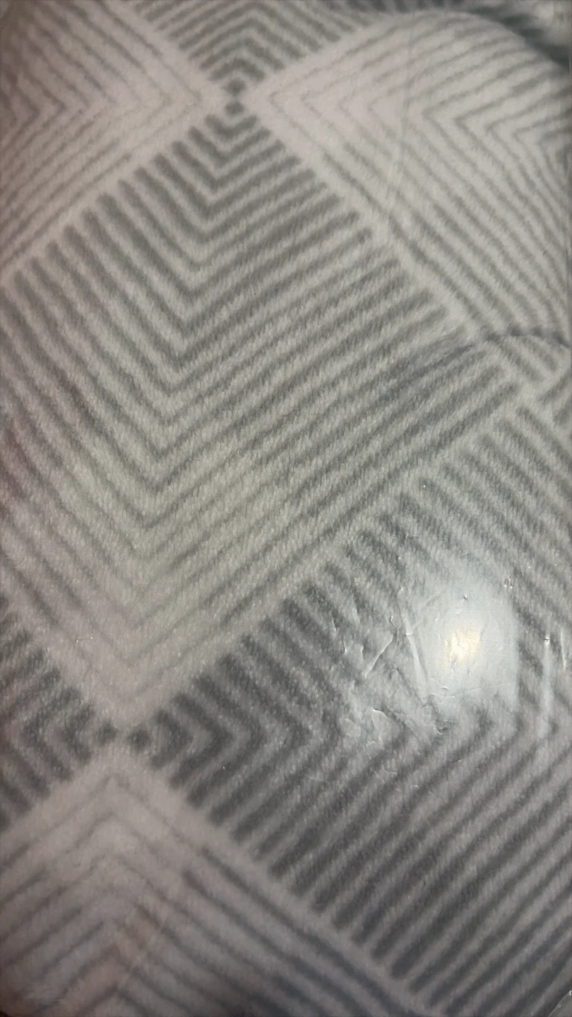 Soft Grey (King size) and grey&white (queen) Blanket - photo 4