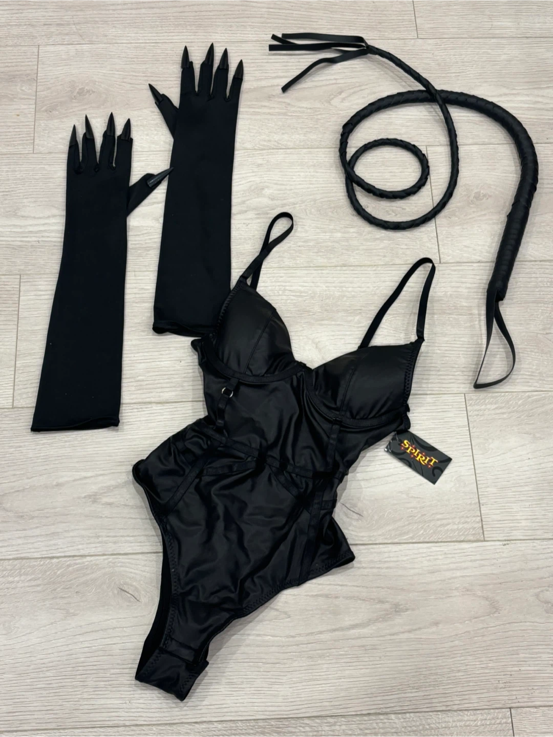 Catwoman Spirit Halloween Costume – Brand New with Tags | Size S