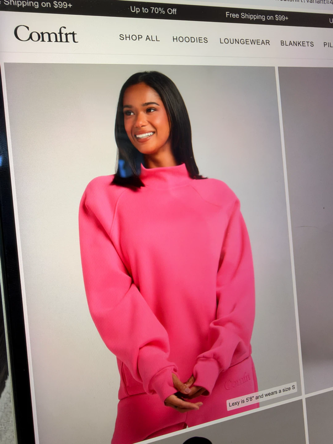 Women’s Pullover / Sweatshirt