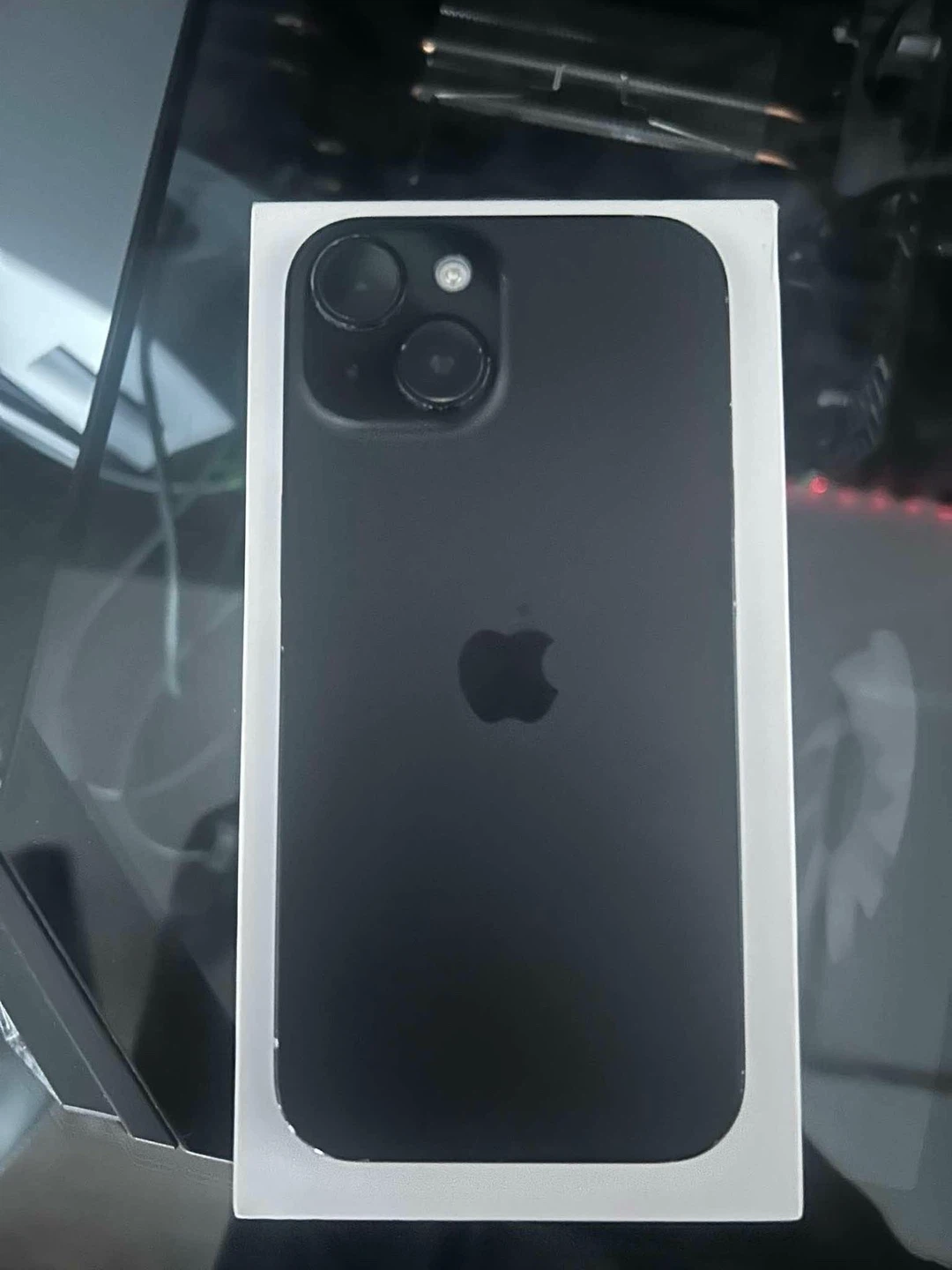 Apple iPhone 15 Black - photo 3