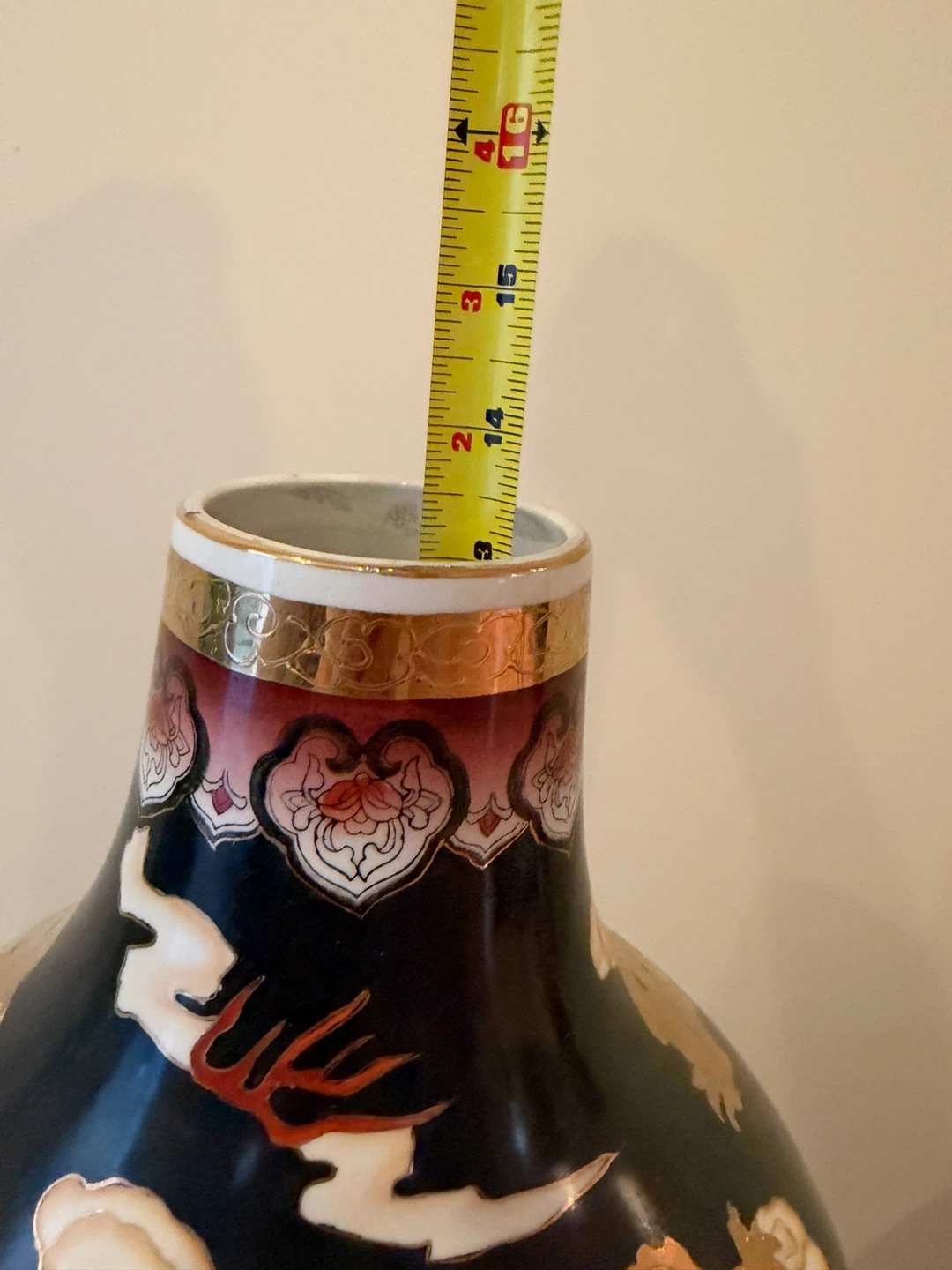 Decorative Porcelain Dragon Vase - photo 3