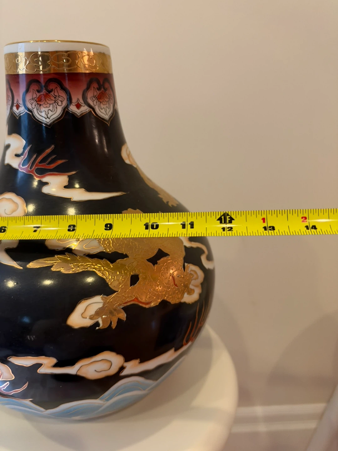 Decorative Porcelain Dragon Vase - photo 4