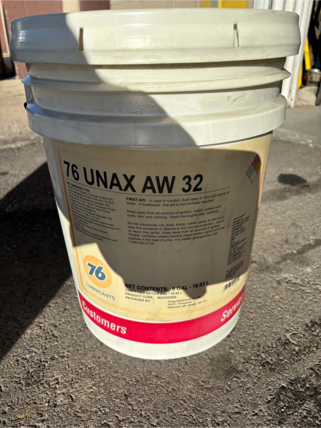 76 Lubricants Unax AW 32 Hydraulic Oil - 5 Gallon - photo 2