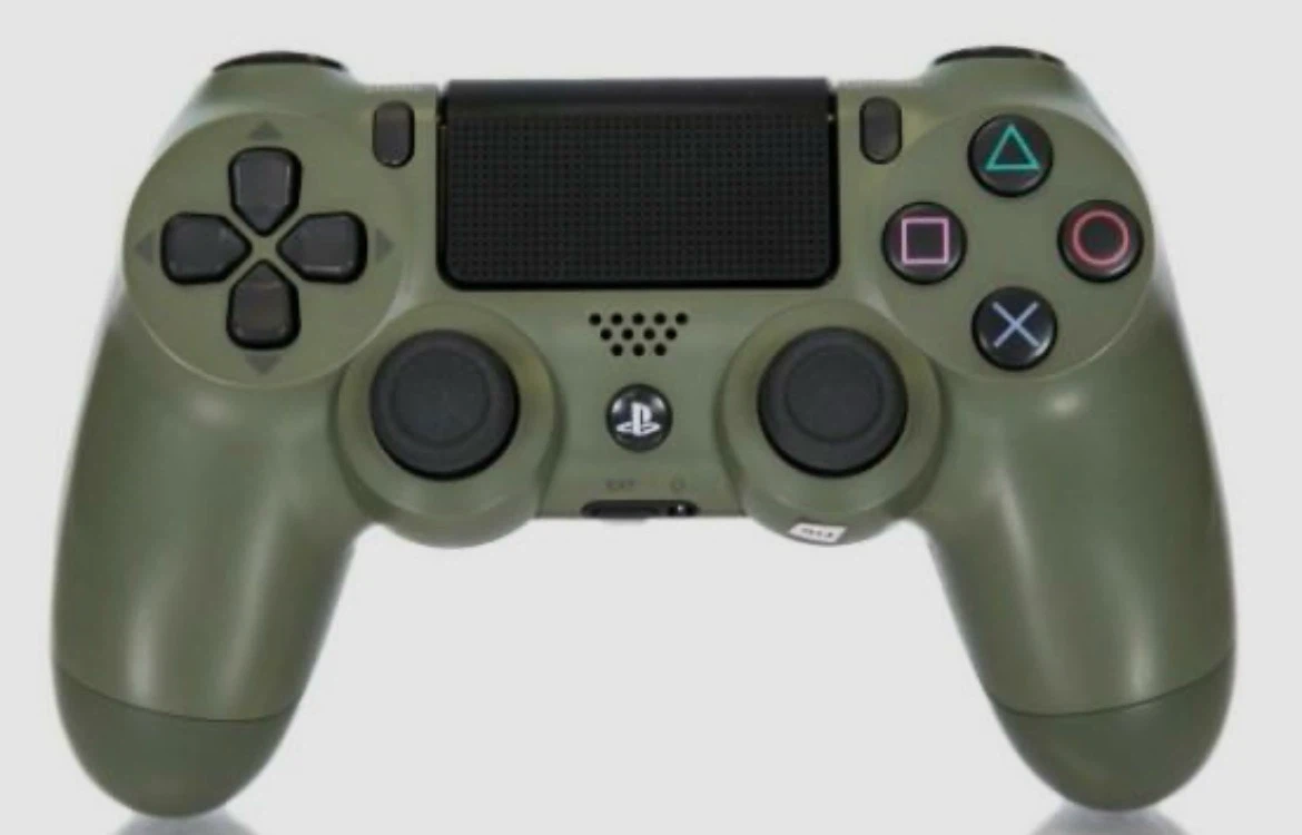 Sony PlayStation 4 Camouflage Console and Controllers - photo 4