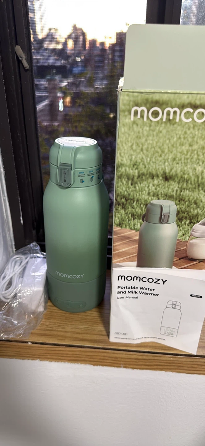 New Momcozy Portable Water and Milk Warmer MW05 - photo 2