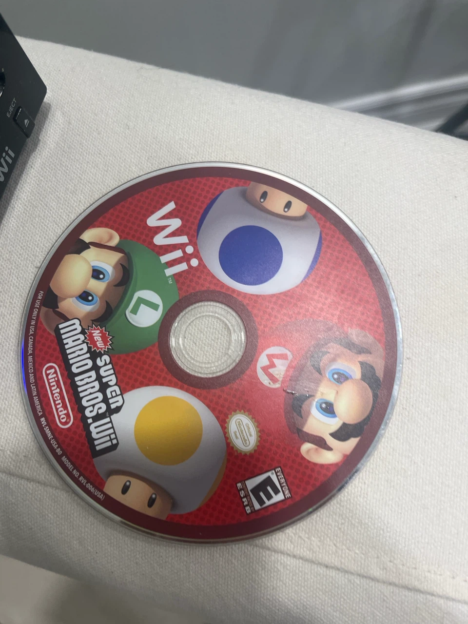 Nintendo Wii Console with New Super Mario Bros. Wii - photo 3