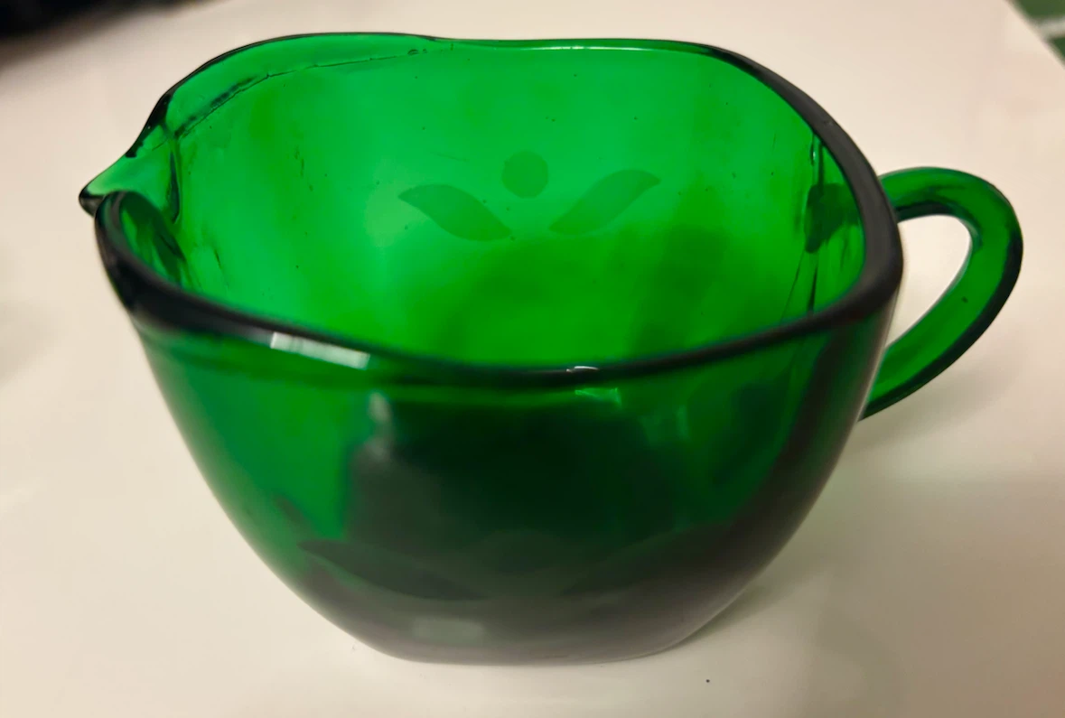 Vintage depression glass green sugar and cream set - photo 4