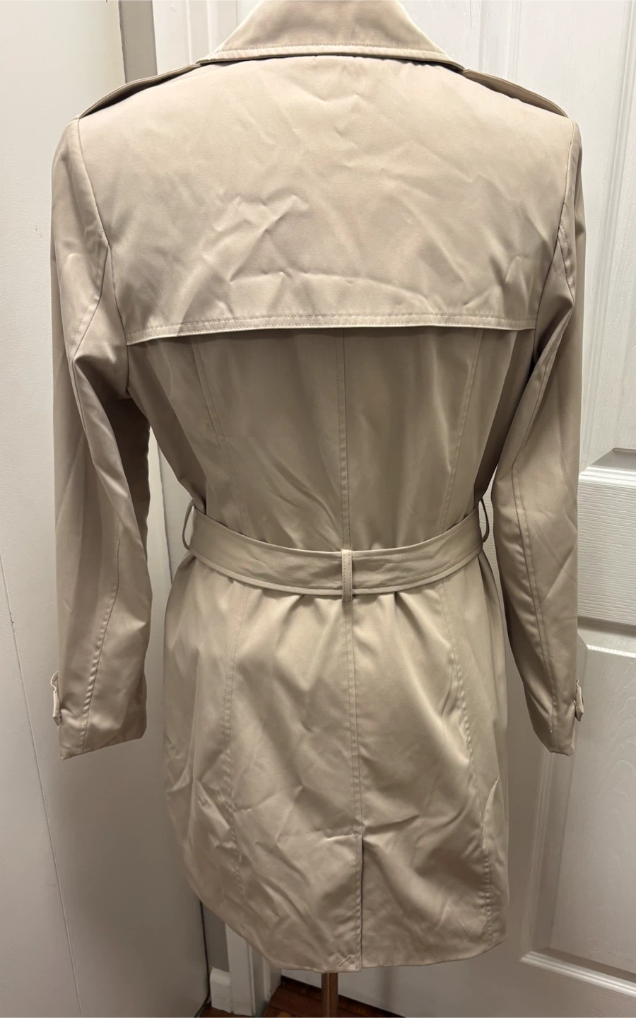 Roz & Ali Beige Short Trench Coat - photo 2