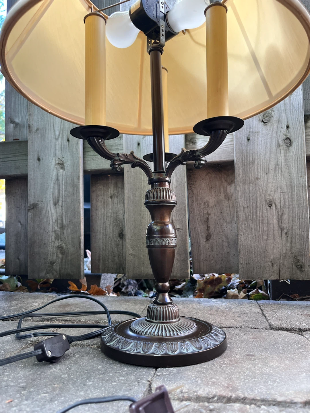 Vintage Style Candelabra Table Lamp - photo 3