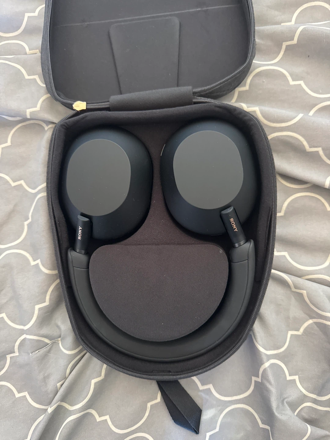 Sony WH-1000XM5 Wireless Noise Cancelling Headphones