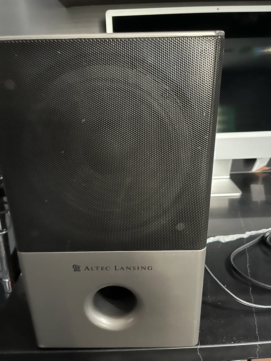 Altec Lansing Subwoofer - photo 2