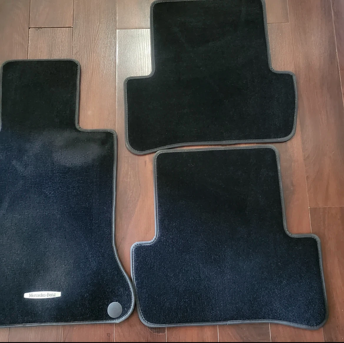 Set of 4 Mercedes-Benz Black Floor Mats - photo 5