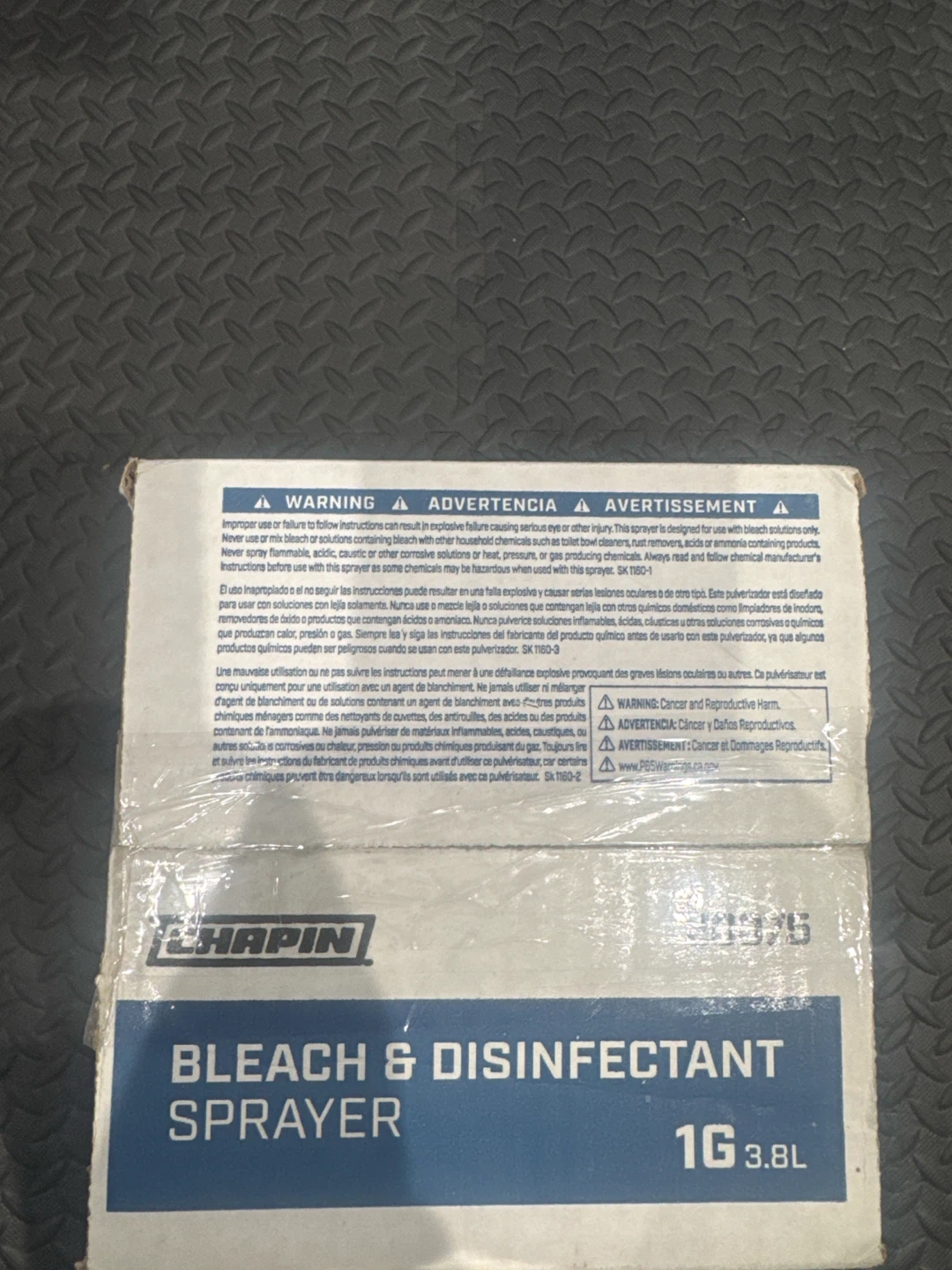 Chapin Bleach and Disinfectant Sprayer 1G 3.8L - photo 2