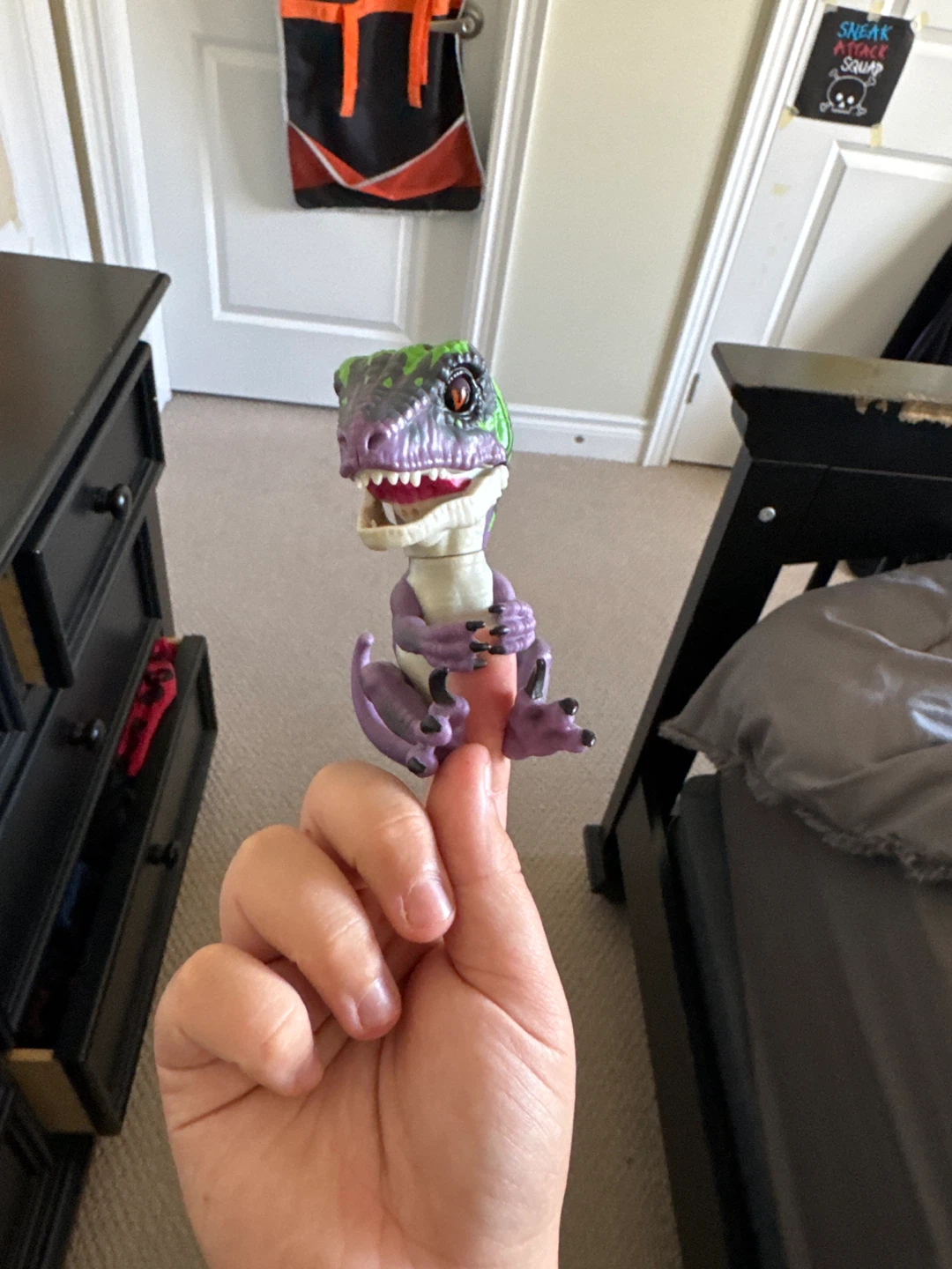 Untamed Finger Raptor Dinosaur Toy