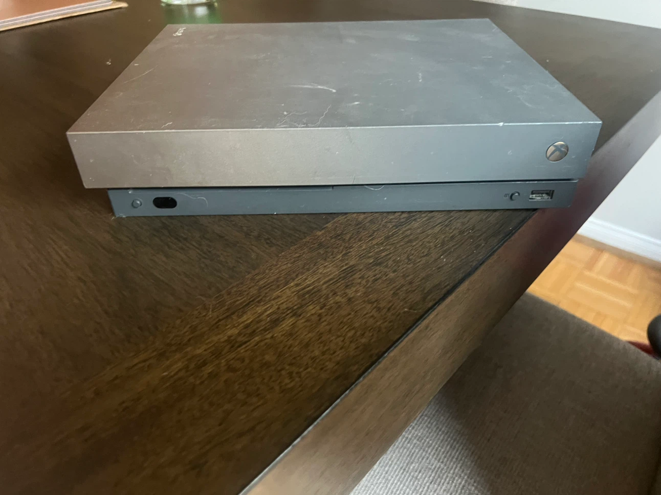 Xbox One X 1TB