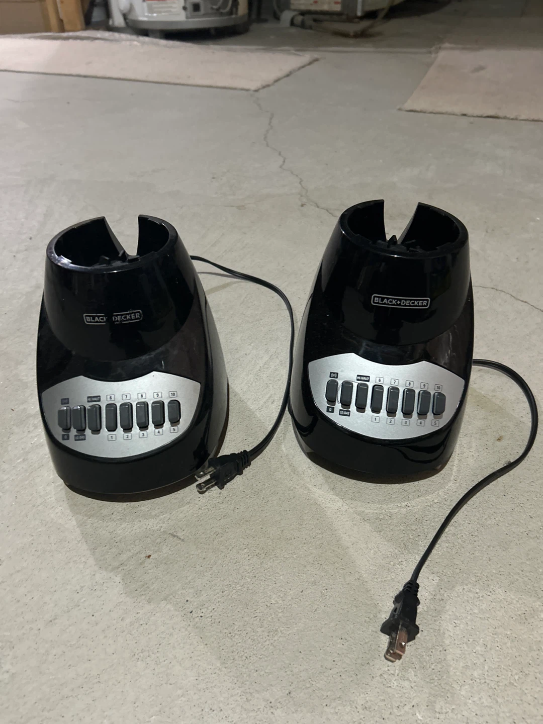 2 Black+Decker Blender Bases