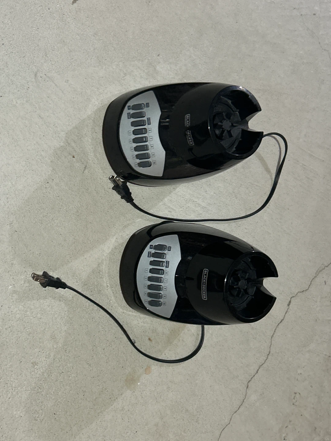 2 Black+Decker Blender Bases - photo 2