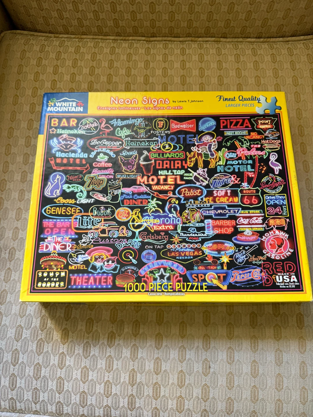 1000 piece puzzle- White Mountain ‘Neon Signs’