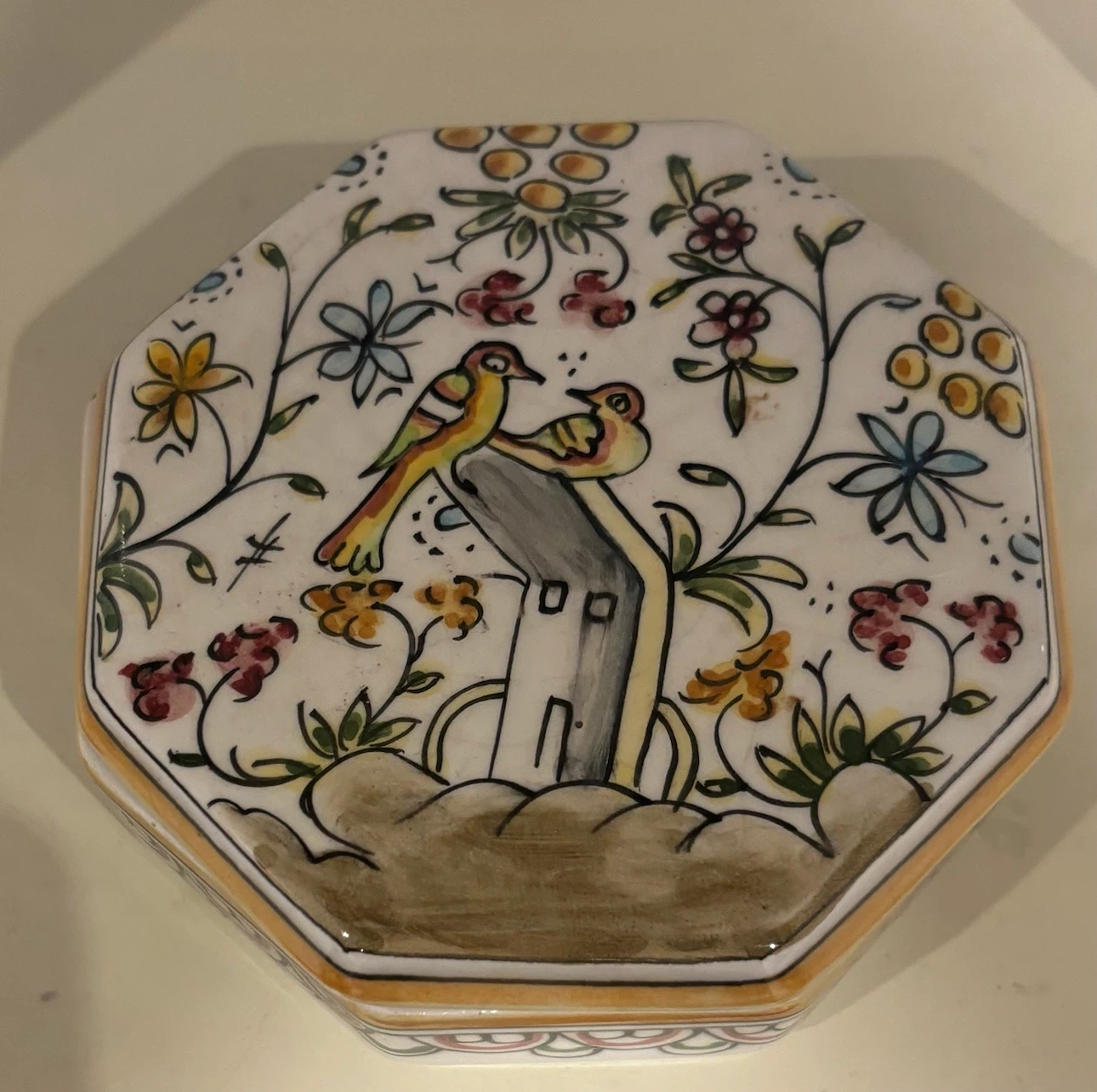 Portuguese Lousafiança Hand-Painted Ceramic Box