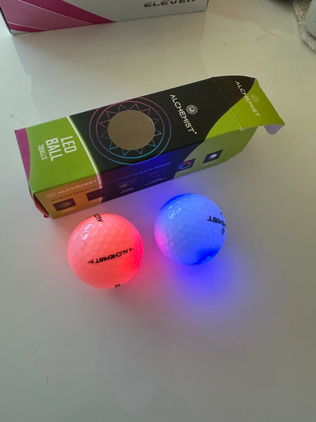 XXIO Eleven Golf Balls 2boxs and some gifts - photo 3