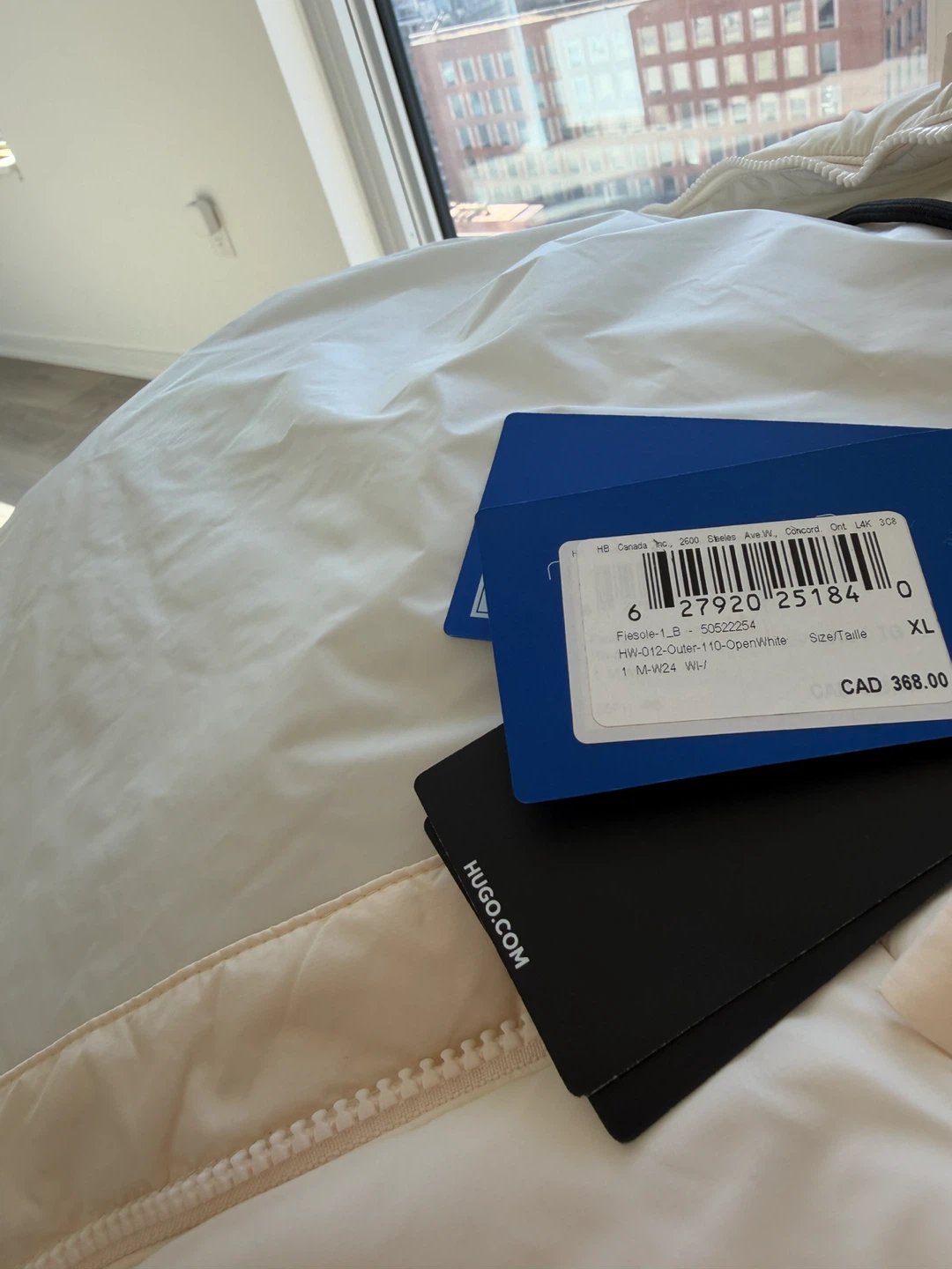 HUGO Open White Puffer Jacket - photo 4