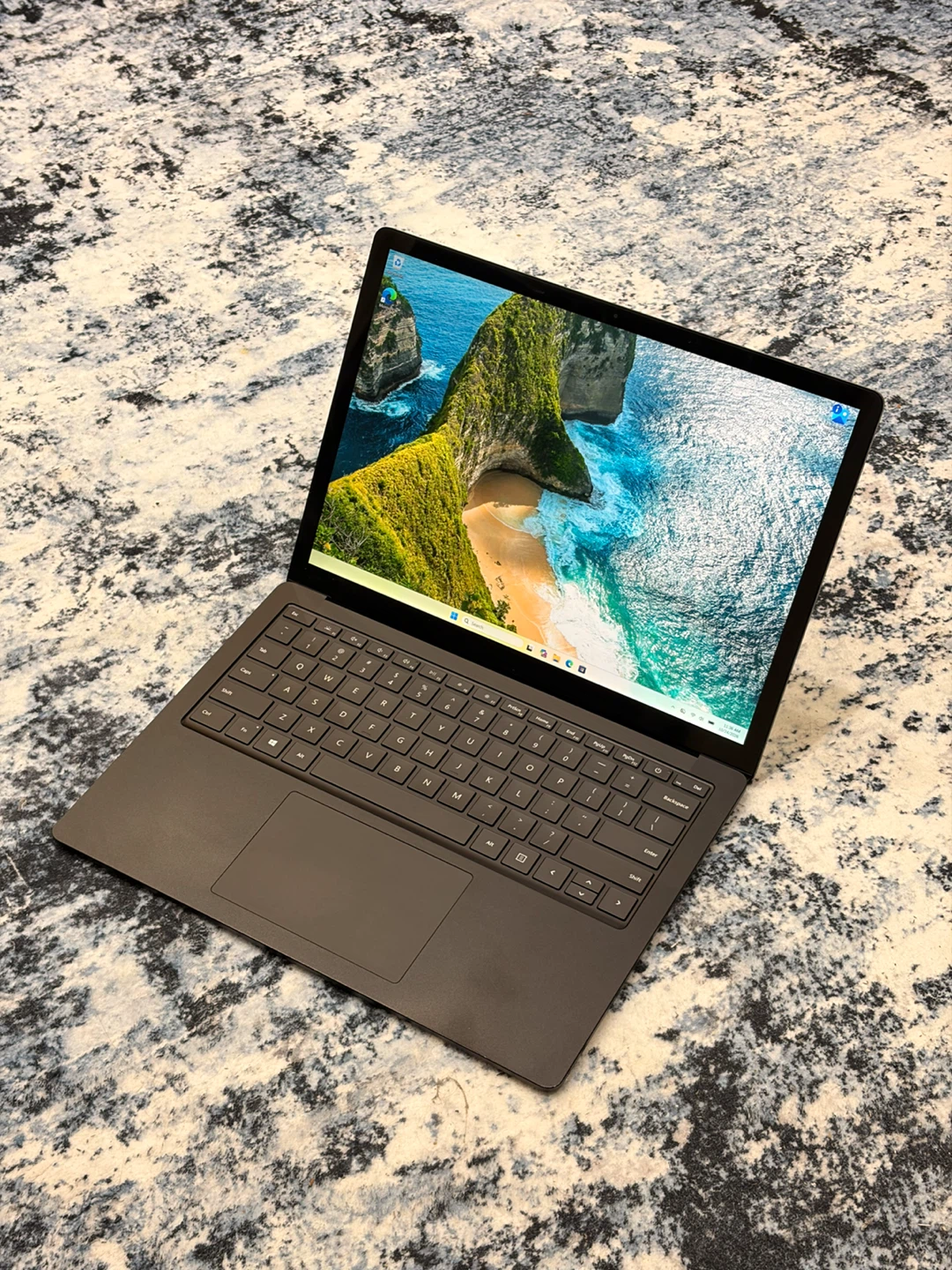 Microsoft Surface Laptop 4 13.5" (i5-11th / 8GB / 256GB) — Touch - photo 2