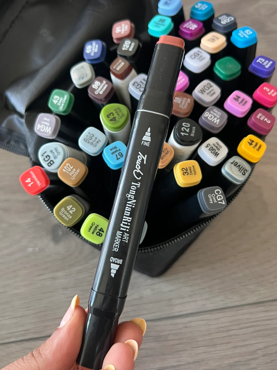 Touch pen/ Art Marker Set- approx 40+ pieces - photo 2