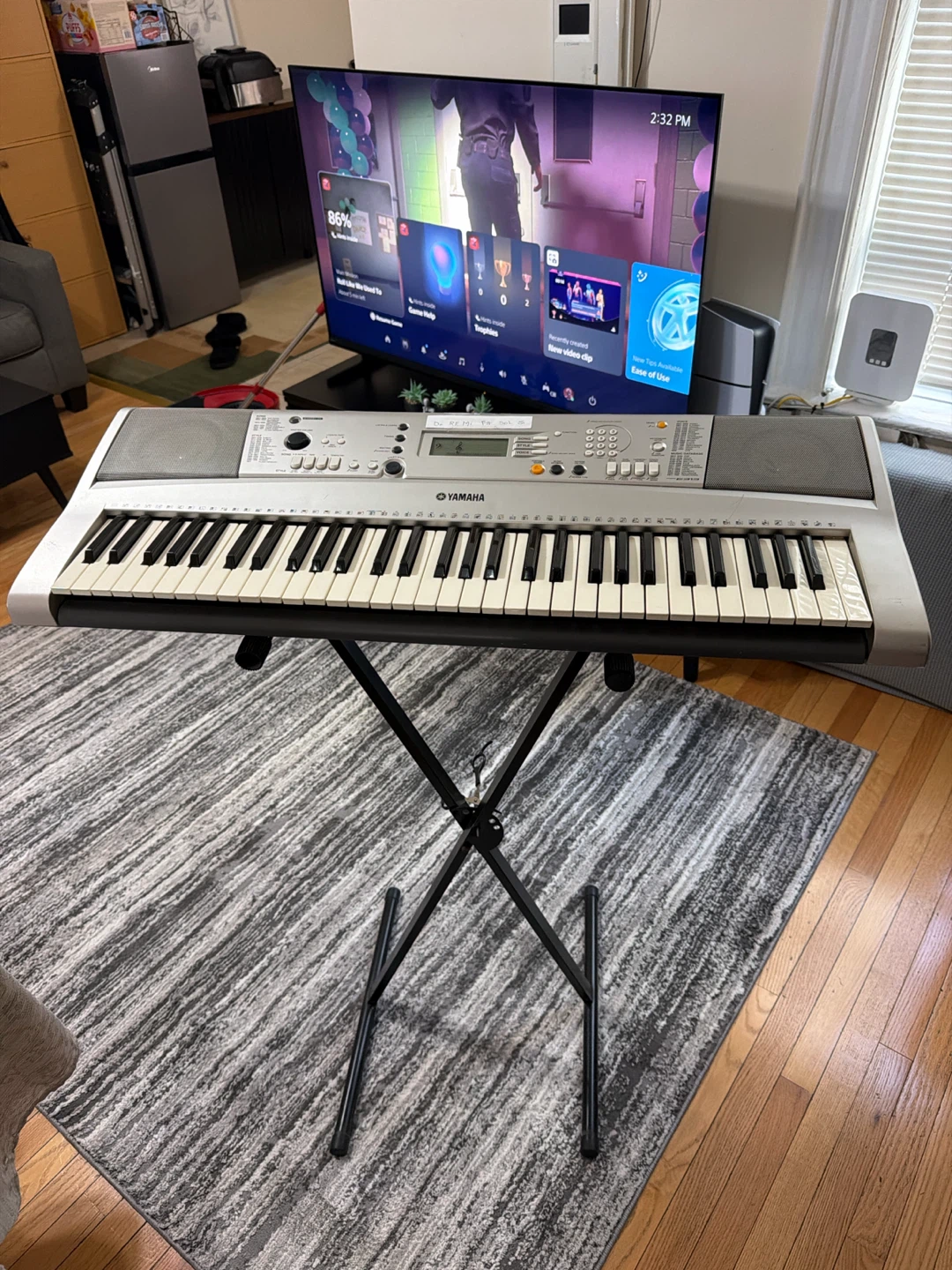 Yamaha Portable Keyboard with Stand