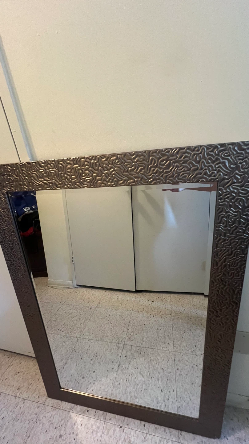AUTHENTIC Eichholtz "Risto" Luxury Designer Mirror (42” x 30”) - photo 2