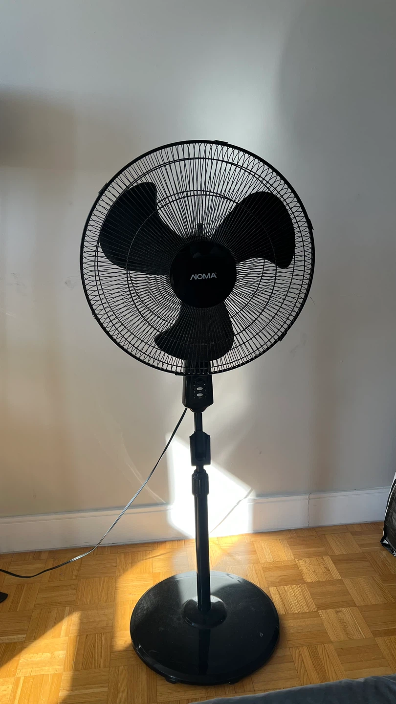 NOMA 18-in Oscillating Pedestal Fan