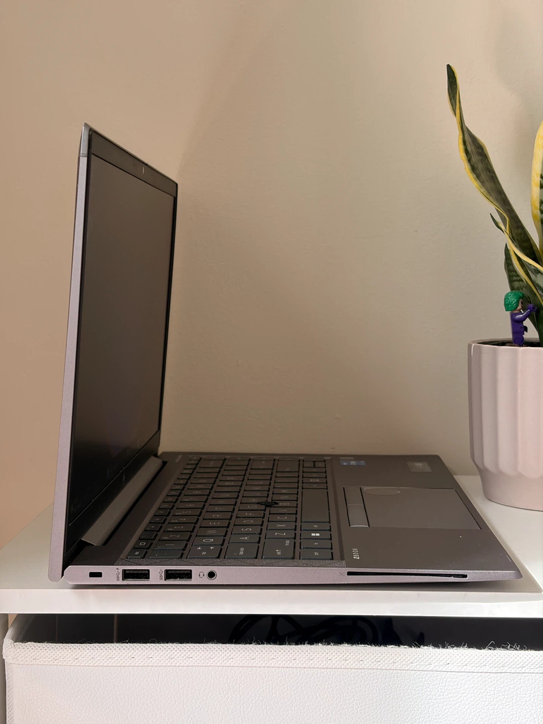 HP ZBook Firefly 14 G8 Workstation — i5-11th / 16GB / 256GB - photo 4