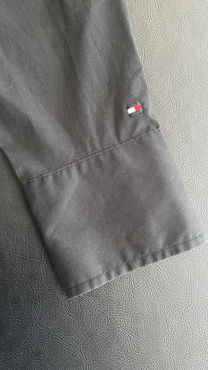 Tommy Hilfiger Black Stretch Button-Down Shirt Size 6 - photo 4