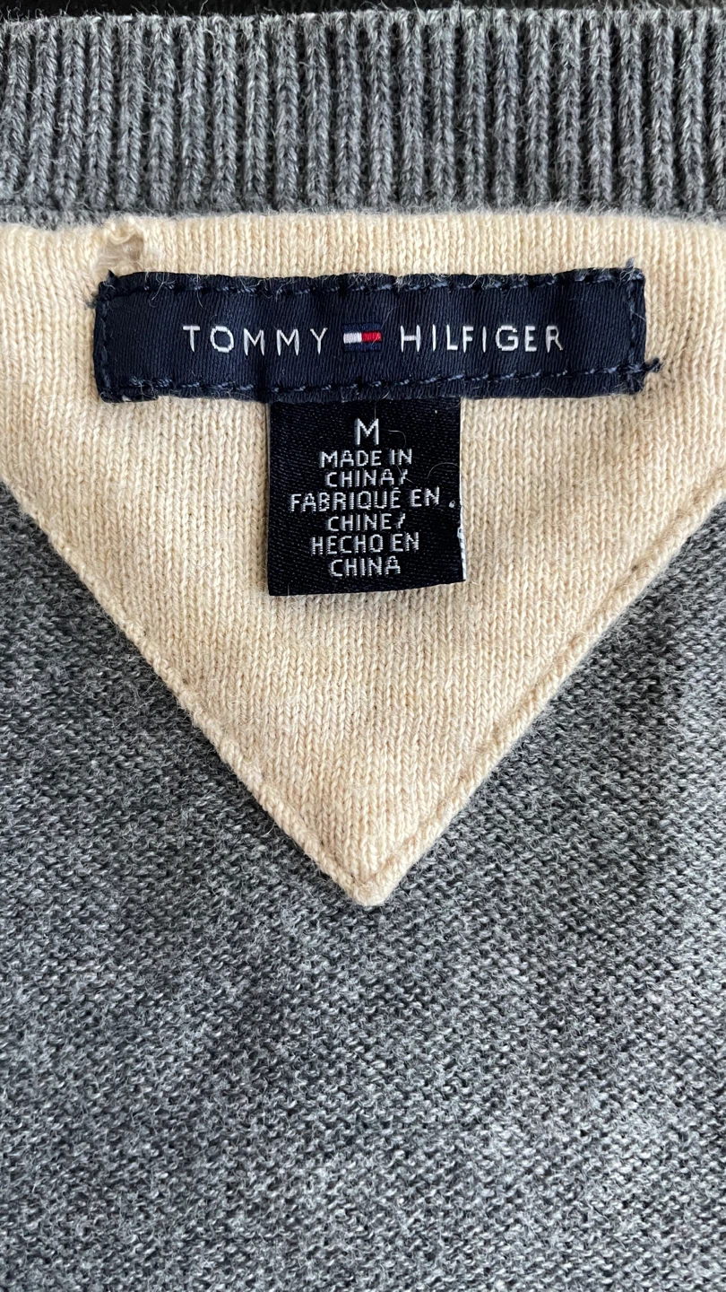 Tommy Hilfiger Argyle V-Neck Sweater - photo 3