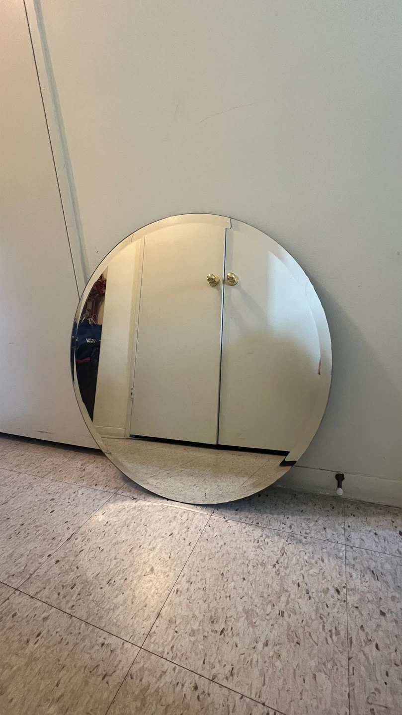Large 30” Round Frameless Wall Mirror with Beveled Edge - photo 4