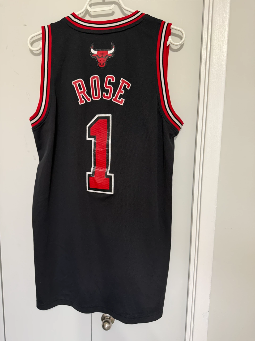 Adidas Derrick Rose Chicago Bulls Jersey - photo 2