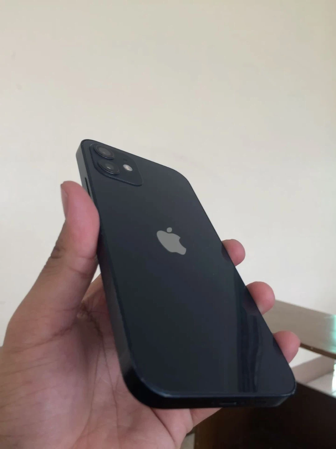 Apple iPhone 12 Black - MINT CONDITION