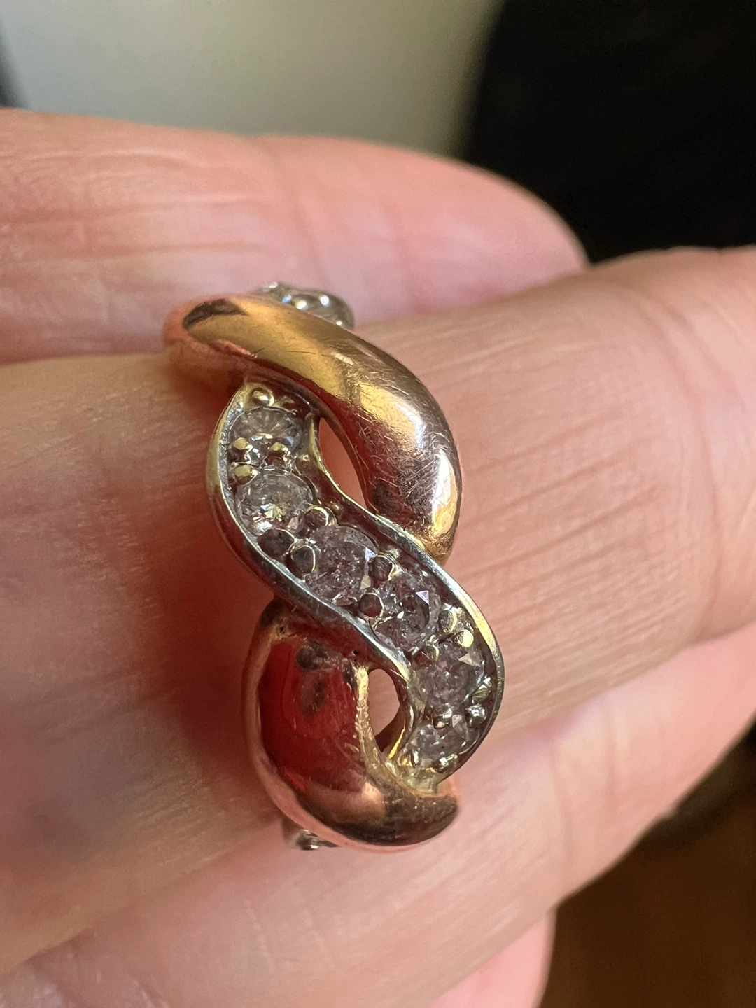 10K Gold Infinity Style Ring with Diamonds