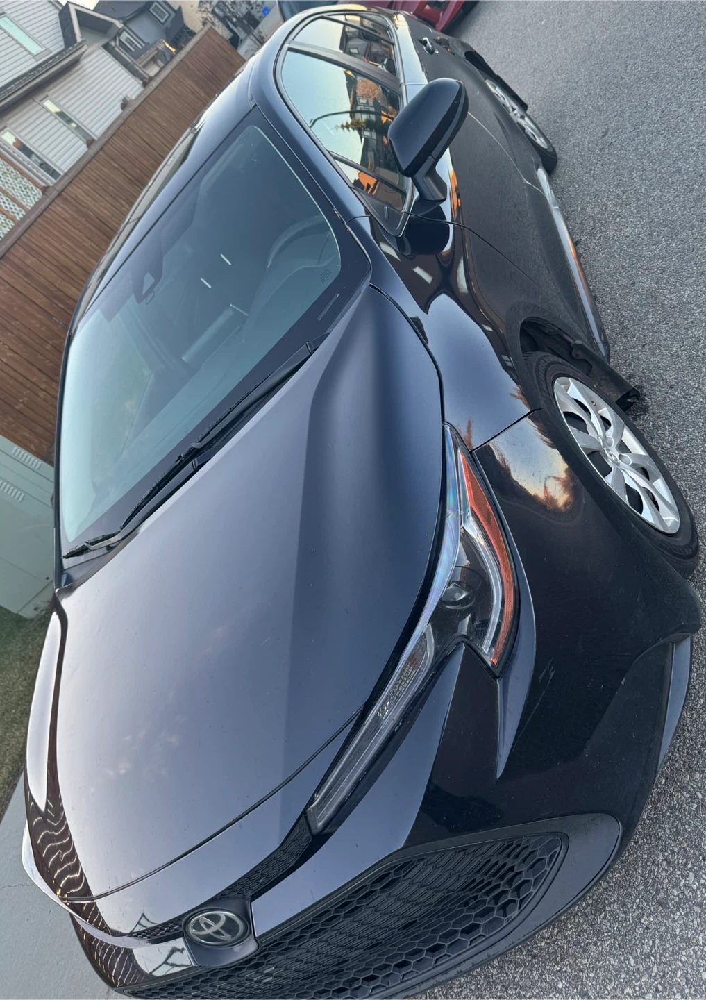 Toyota Corolla LE Sedan - photo 3