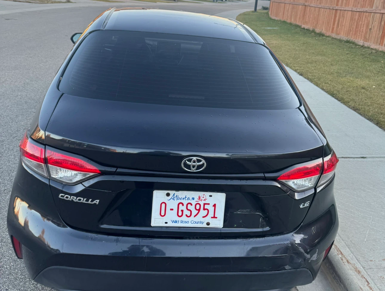 Toyota Corolla LE Sedan - photo 5