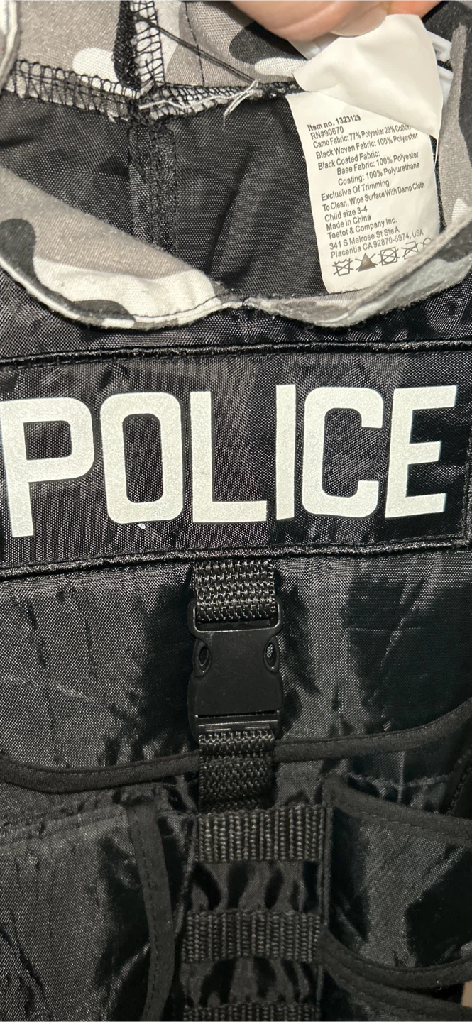 POLICE Costume ~ 3-4T - photo 3