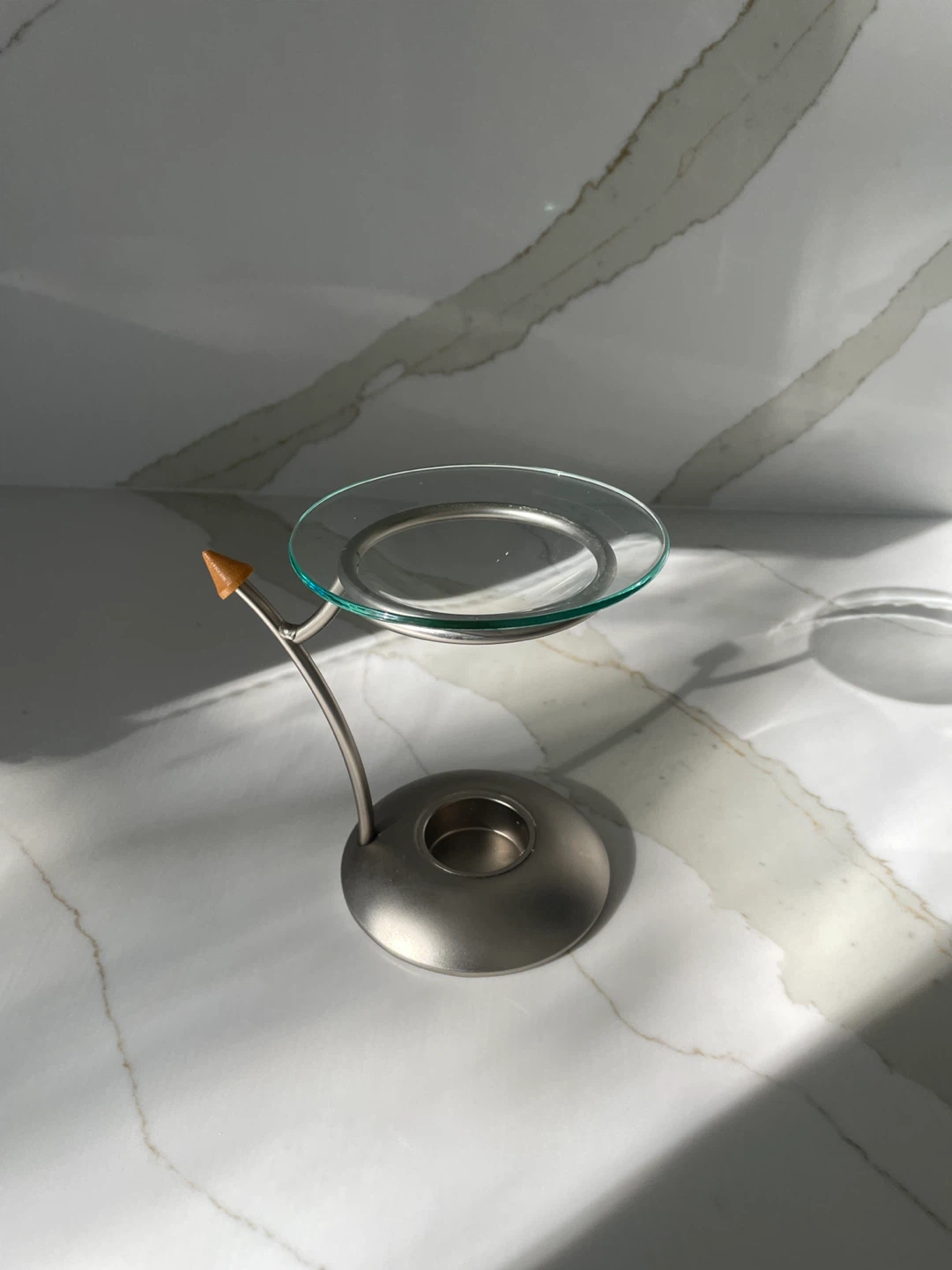 Glass and Metal Oil Warmer - photo 2