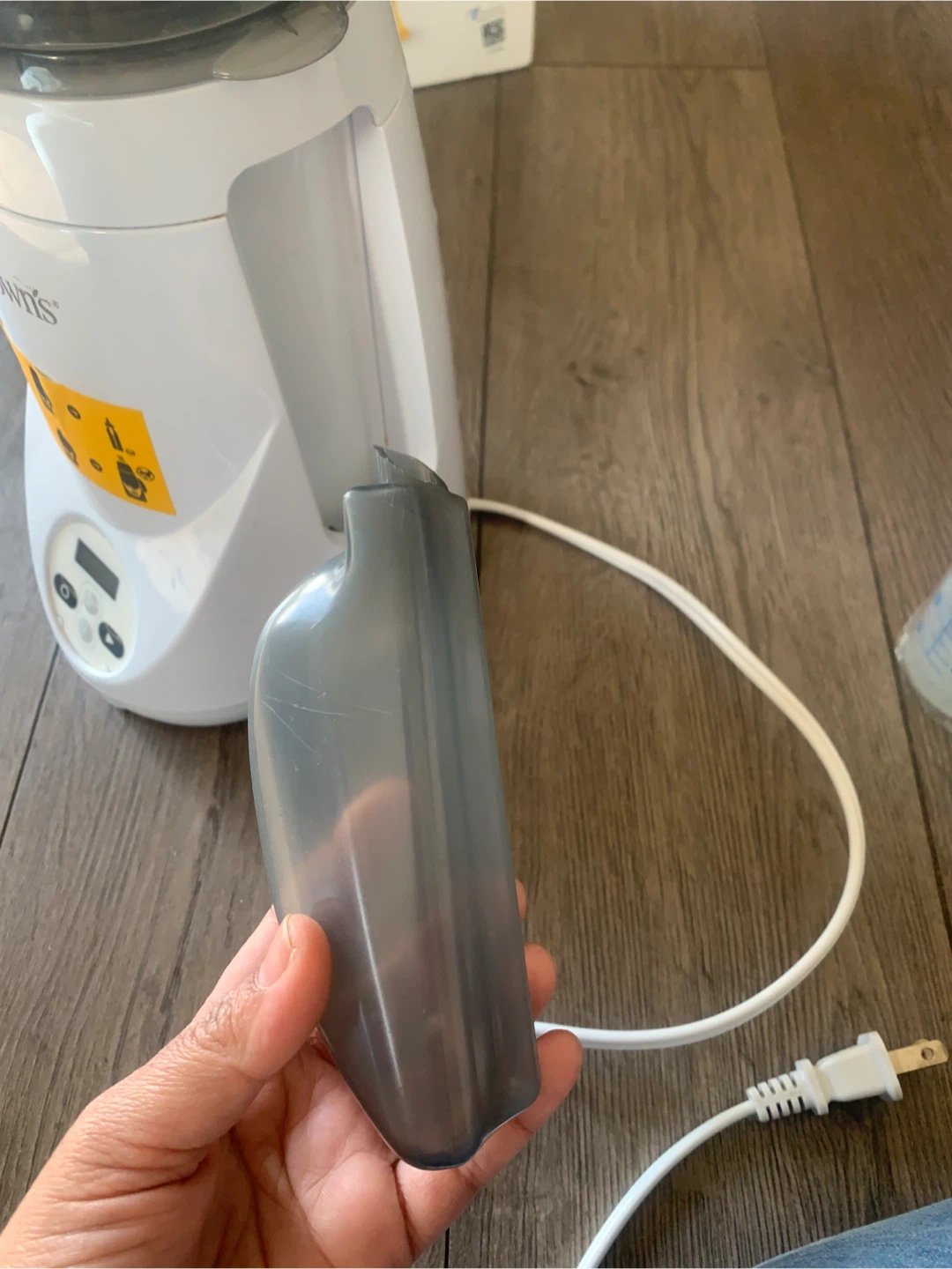 Dr. Brown's Bottle Warmer - photo 3