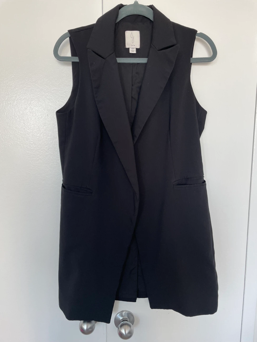 Women’s Long Black Sleeveless Blazer Vest