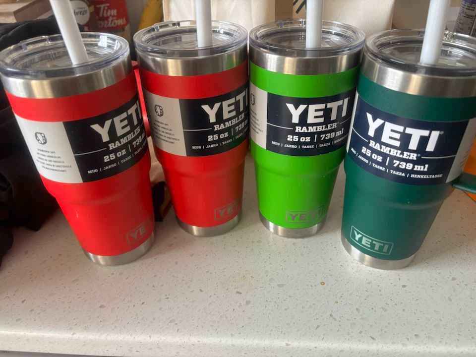 YETI Rambler 25 oz Straw Mug