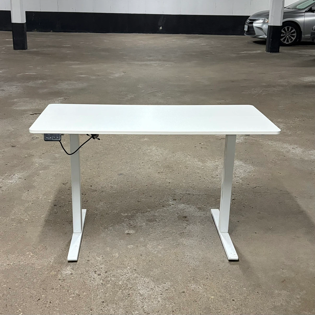 Fezibo Electric Standing Desk (READ)