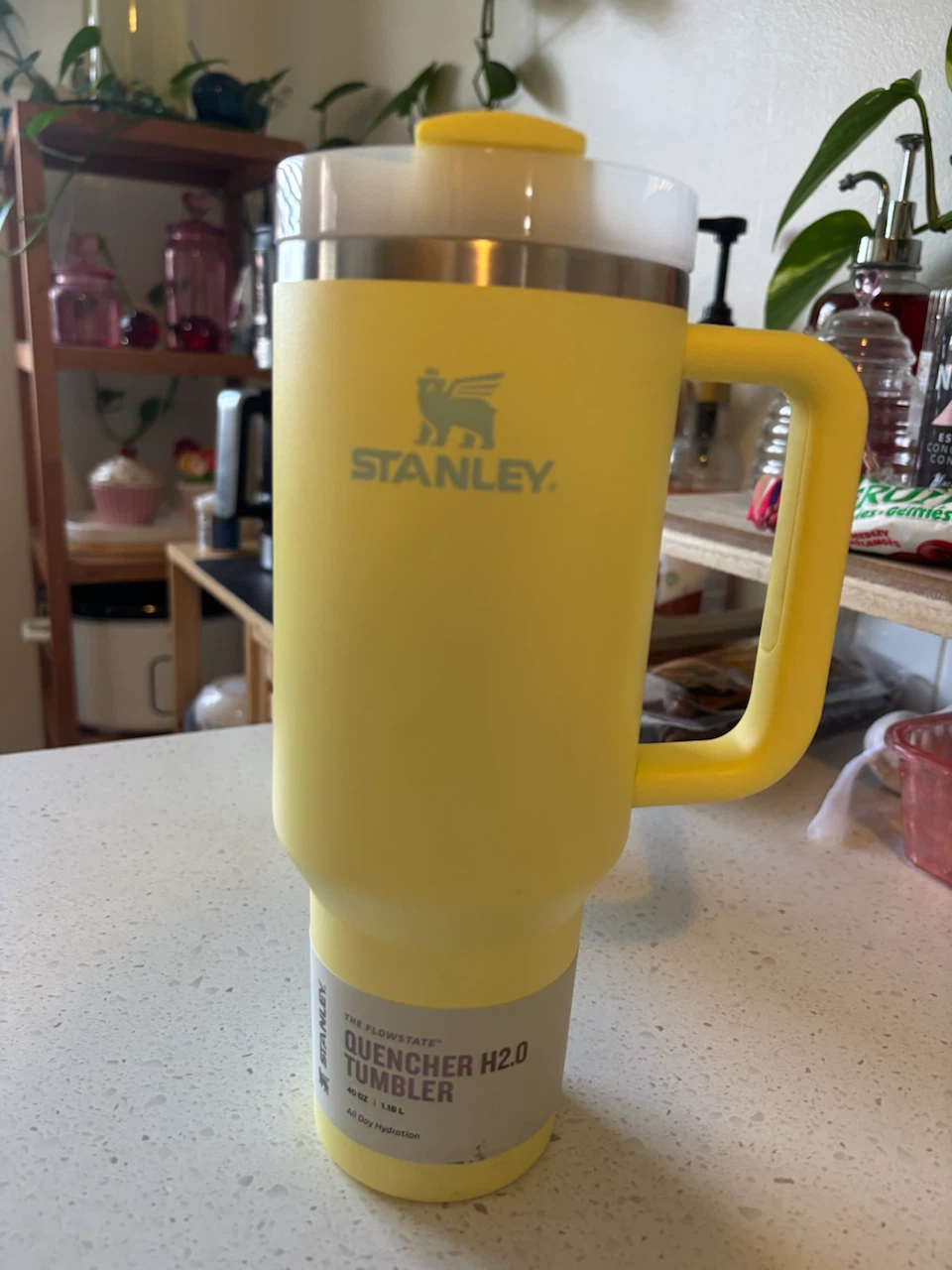 Stanley Quencher H2.0 Flowstate Tumbler 40oz Yellow