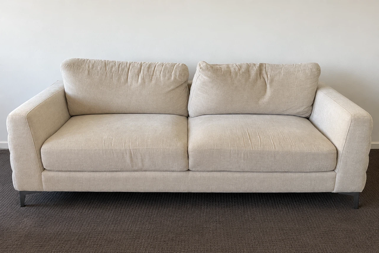 Leon’s Micah Sofa – Beige