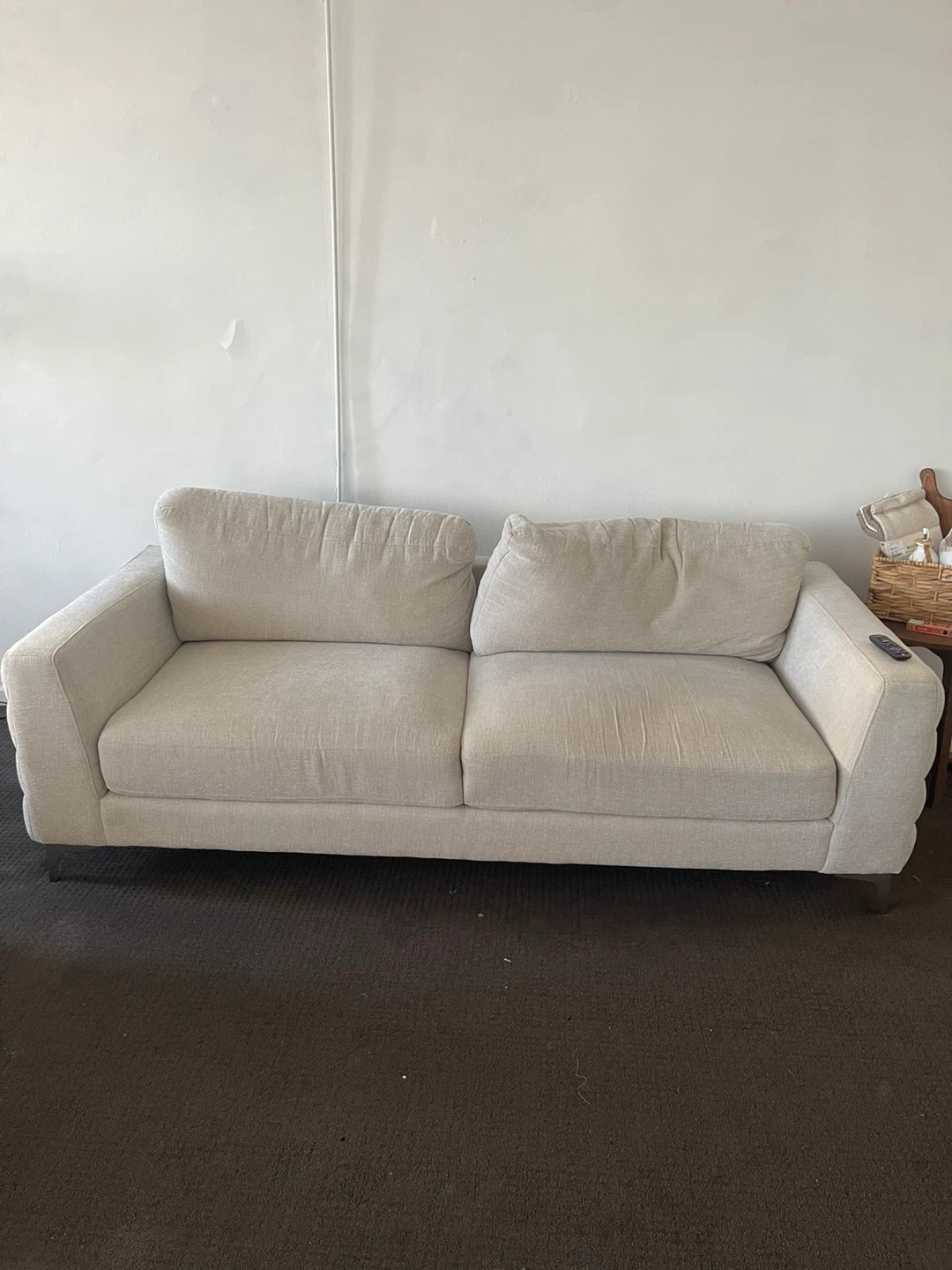 Leon’s Micah Sofa – Beige - photo 3