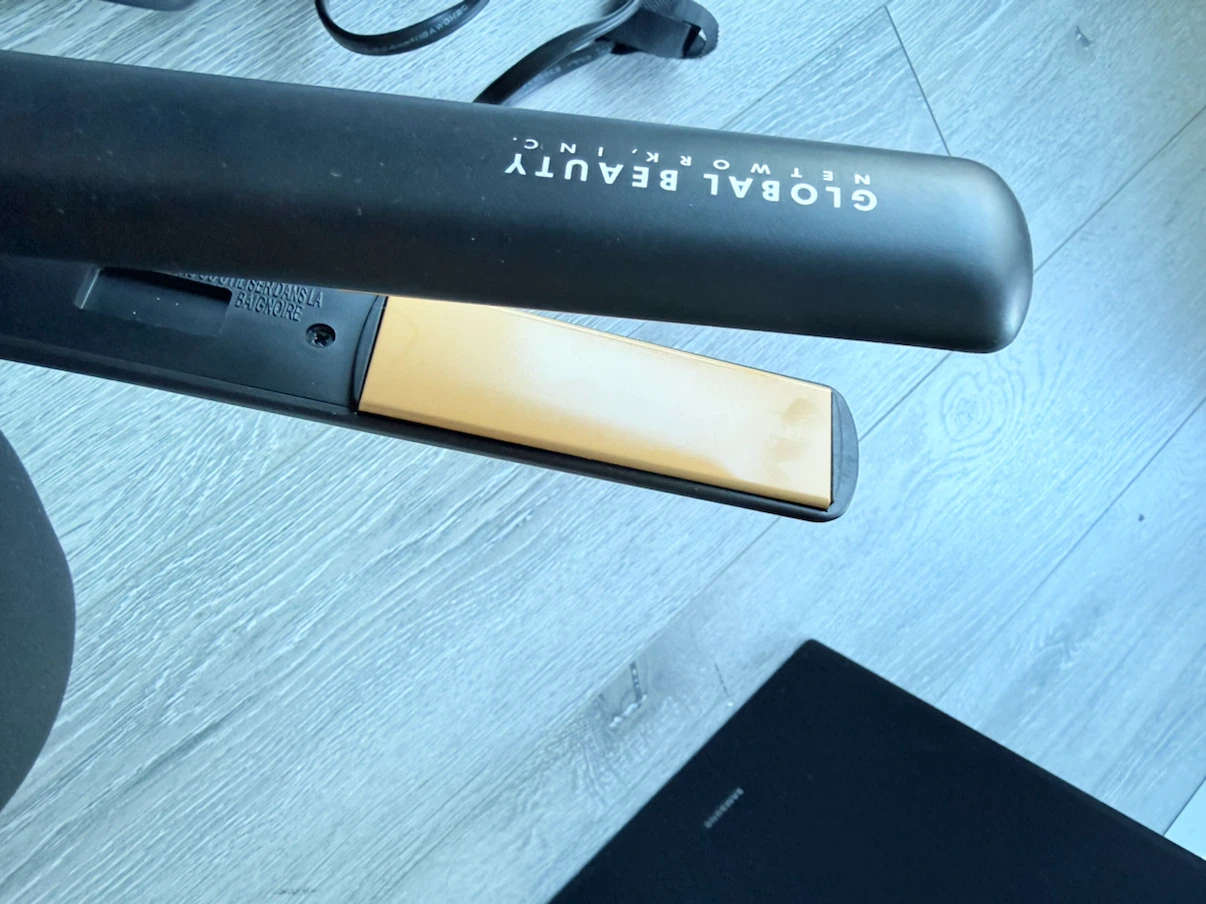 CHI Original Ceramic Hairstyling Iron - photo 4