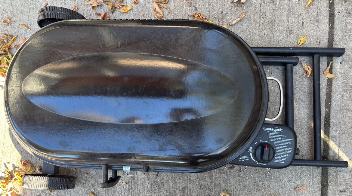 Char-Buster Portable Gas Grill - photo 5